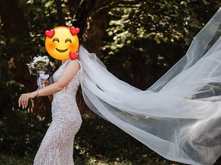 Vând rochie de mireasă, model deosebit