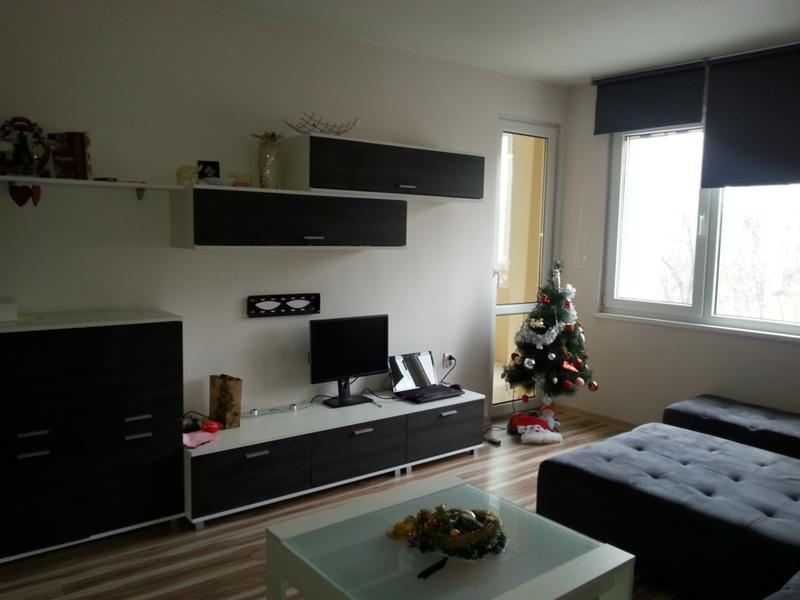 Продава се Тристаен апартамент в София, Света Троица - 115 кв.м за 1896 €/кв.м - Снимка #3