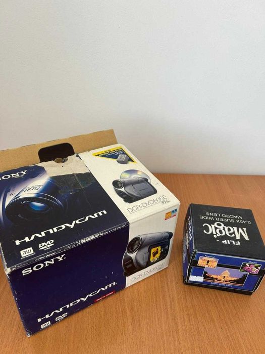 Видеокамера Sony, б/у