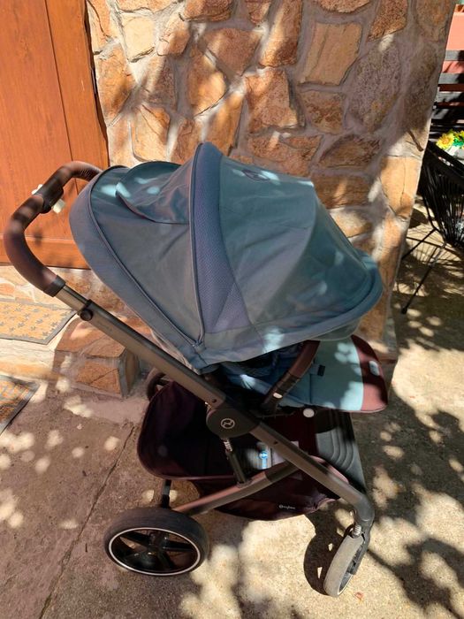 Бебешка количка Cybex Ballios S Lux 2023 г