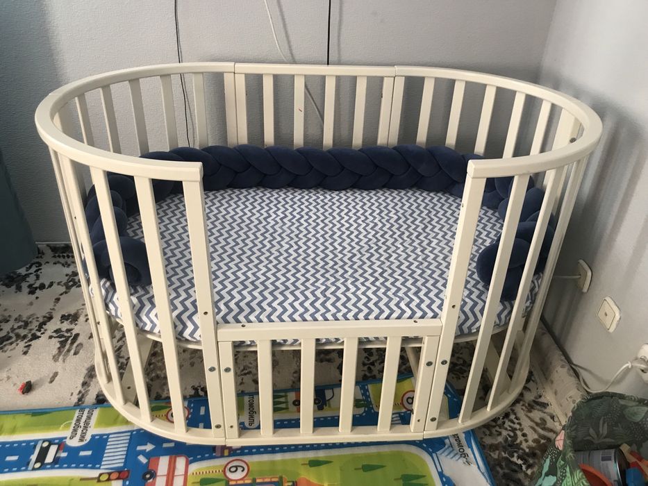 Овальная кроватка