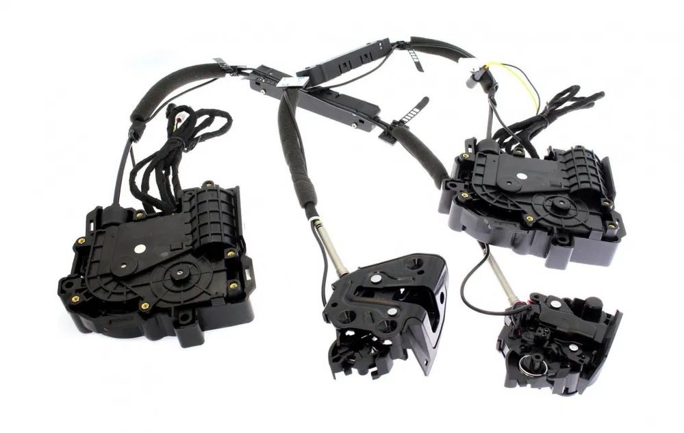 Доводчики дверей Toyota RAV4 2024г