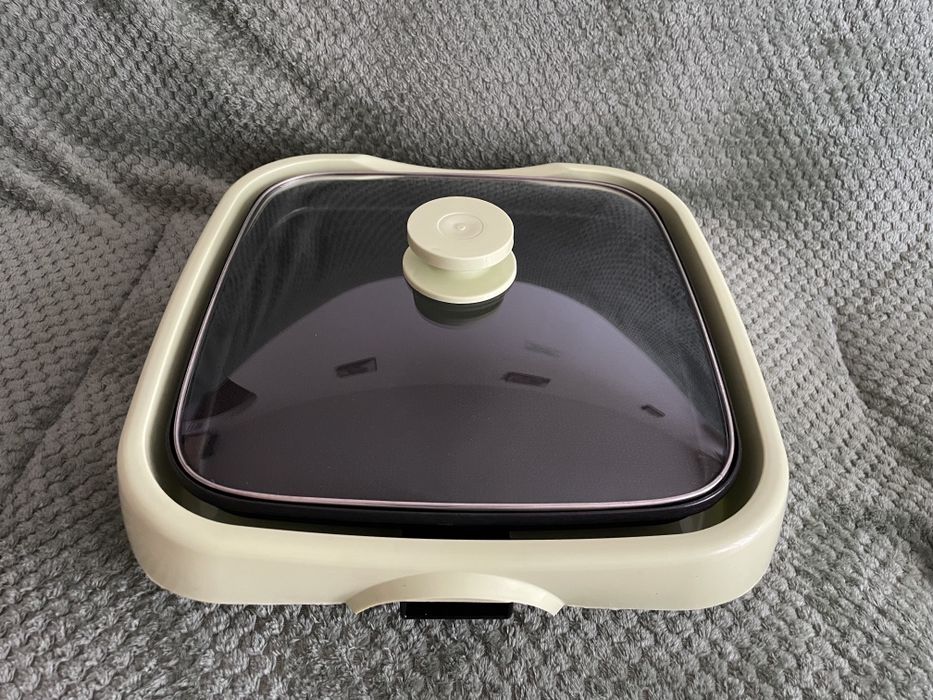 Tigaie electrica multifunctionala Hot Pan - ca noua