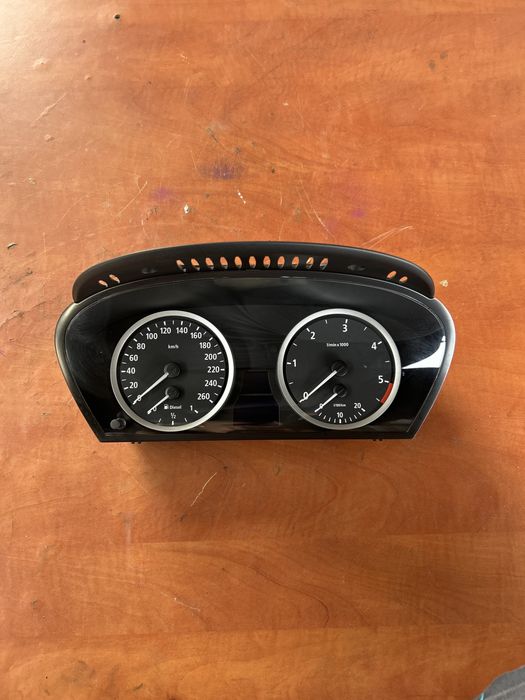 Ceas bord Bmw e60 an 2004-2007 ,6983153