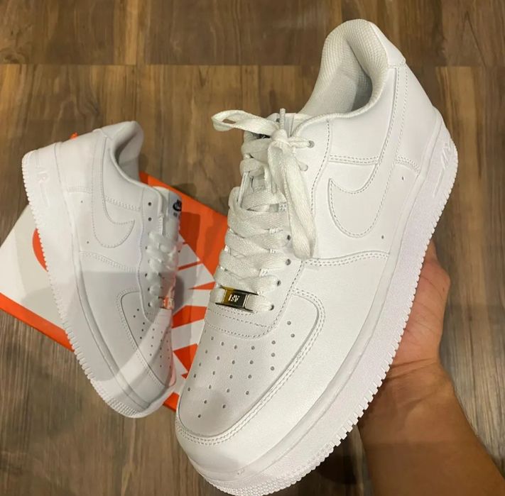 Nike Air Force 1 Нови Бели Дамски Маратонки [36-40 Номер]