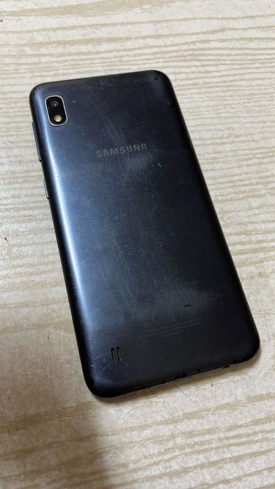 Продам самсунг а10