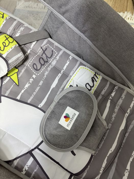 Продам новый детский шезлонг Mastela