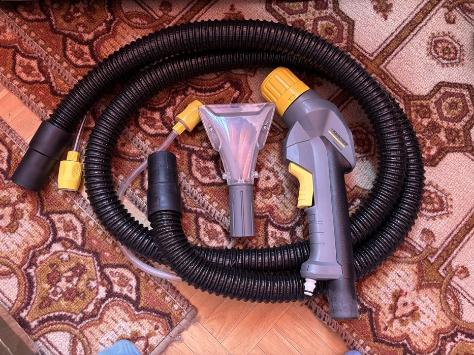Karcher Puzzi 10/1 Professional Керхер машина за пране на мебели