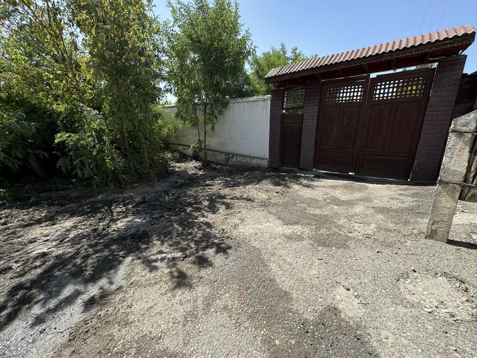 20 сотих ховли сотилади