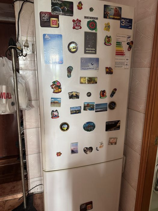 Продам холодильник самсунг