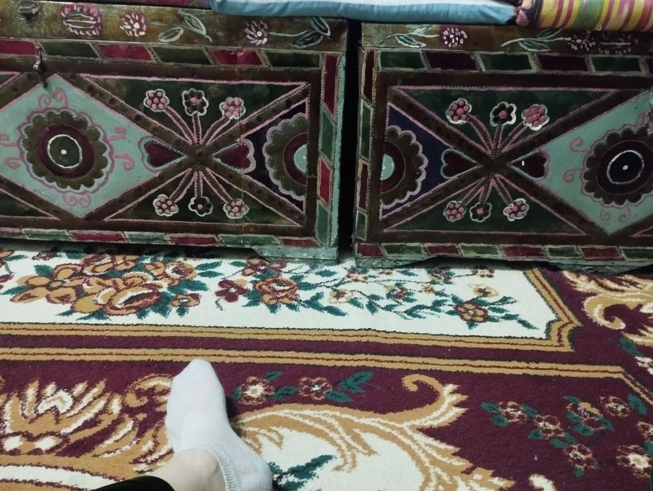 Сандик сотилади холати яхши... 2 та