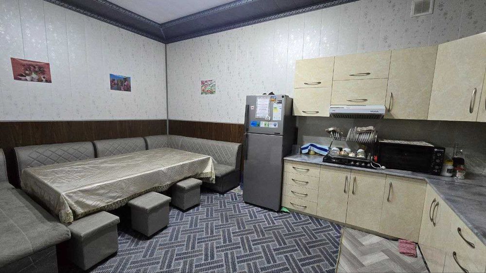 Уй сотилади! 10 хона, 3 сотих, Ремонти янги