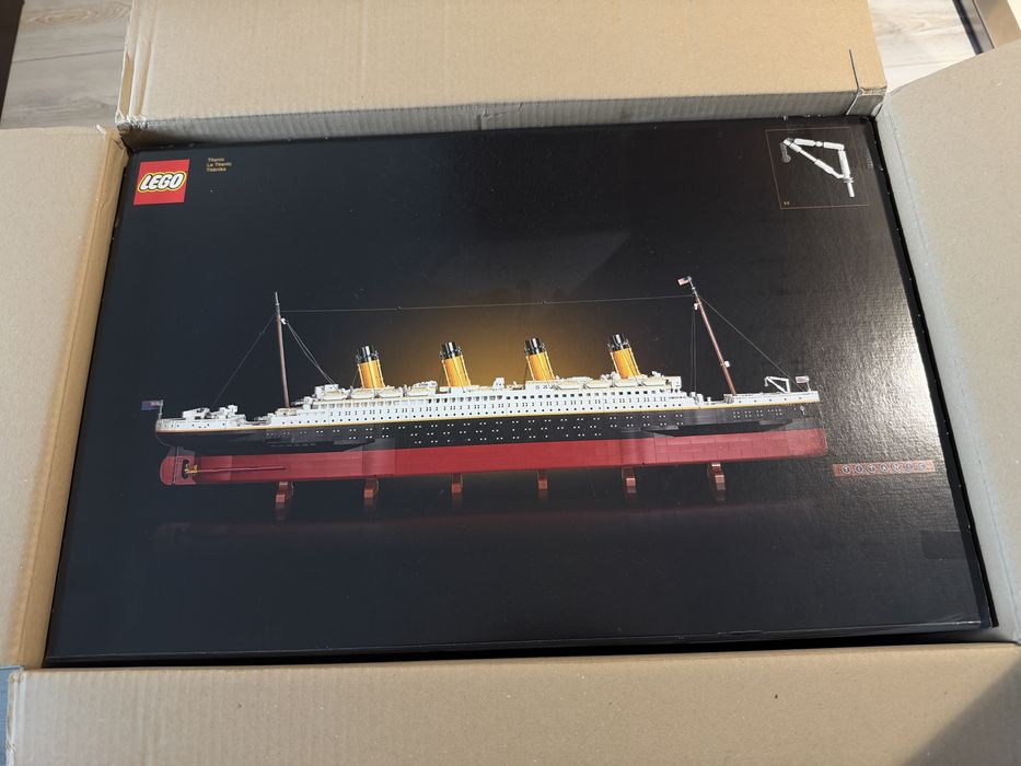 Lego Titanic 9090бр части Лего Титаник