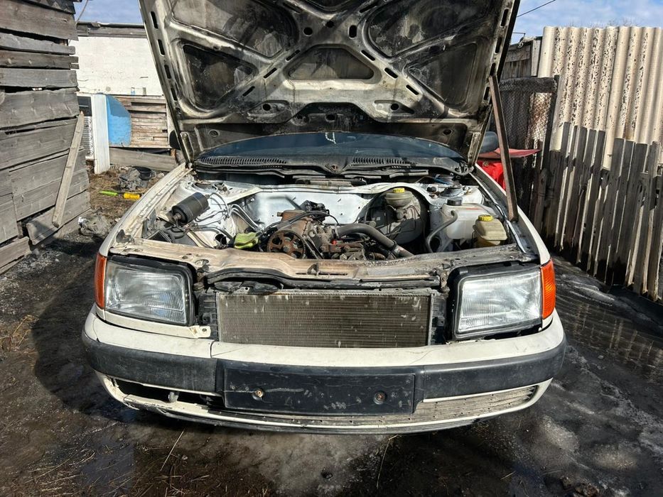 Продаю автомобиль  Ауди С 4