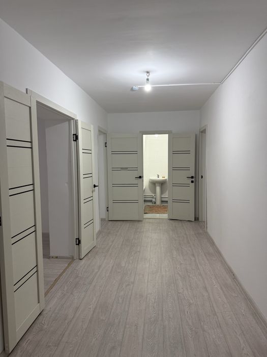 квартира 3 комнатная 100м2