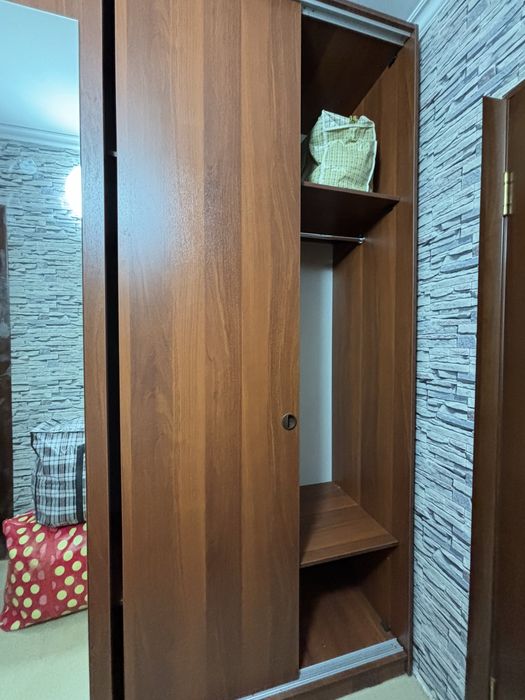 Продается шкаф купе