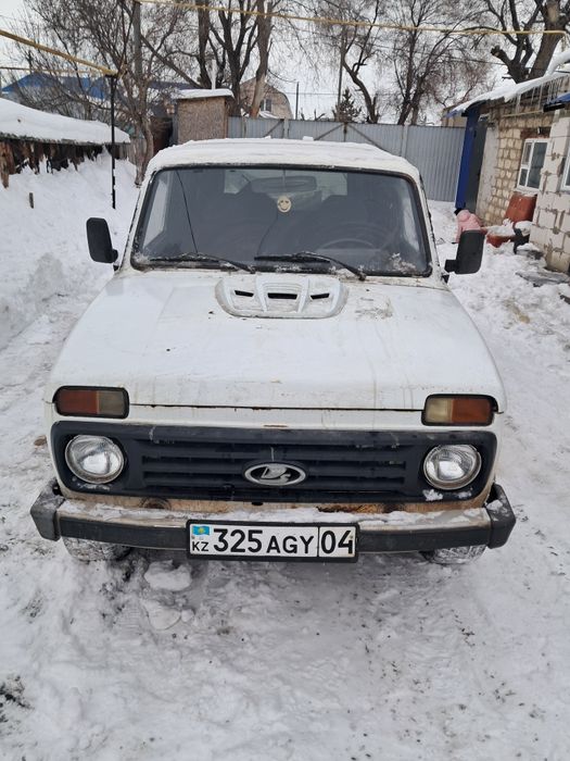 Продам ниву 5 дверка