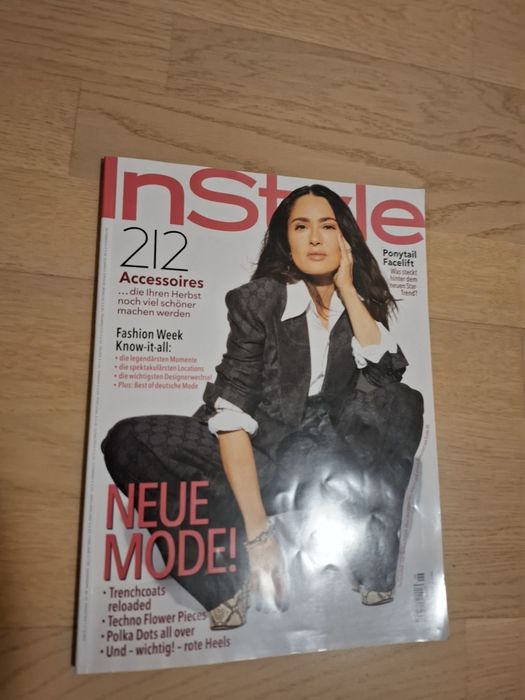Четири бр.списание.  In syle  немски език
