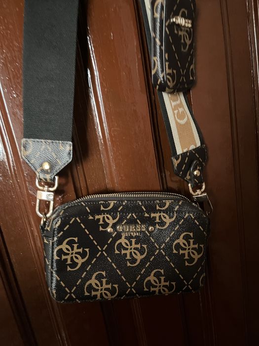 Продам сумку оригинал Guess