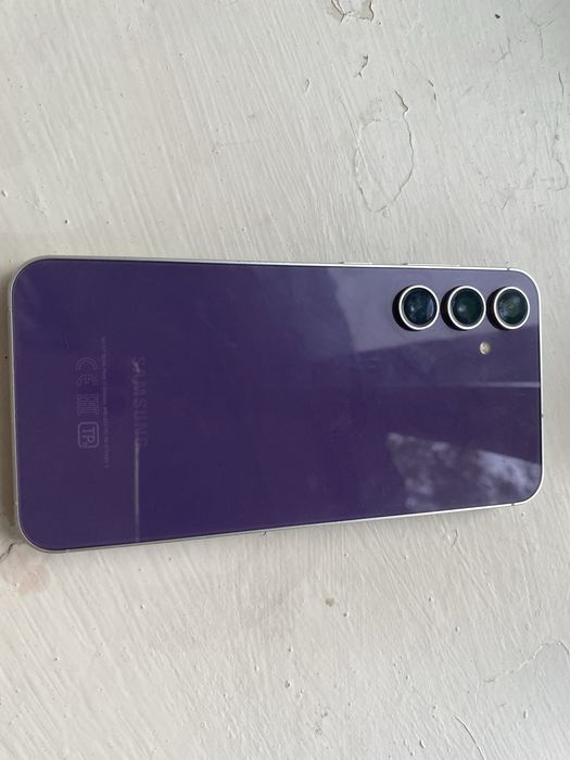 Продам самсунг s 23 fe