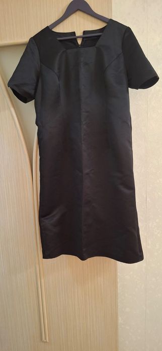 Платья разные вечерние