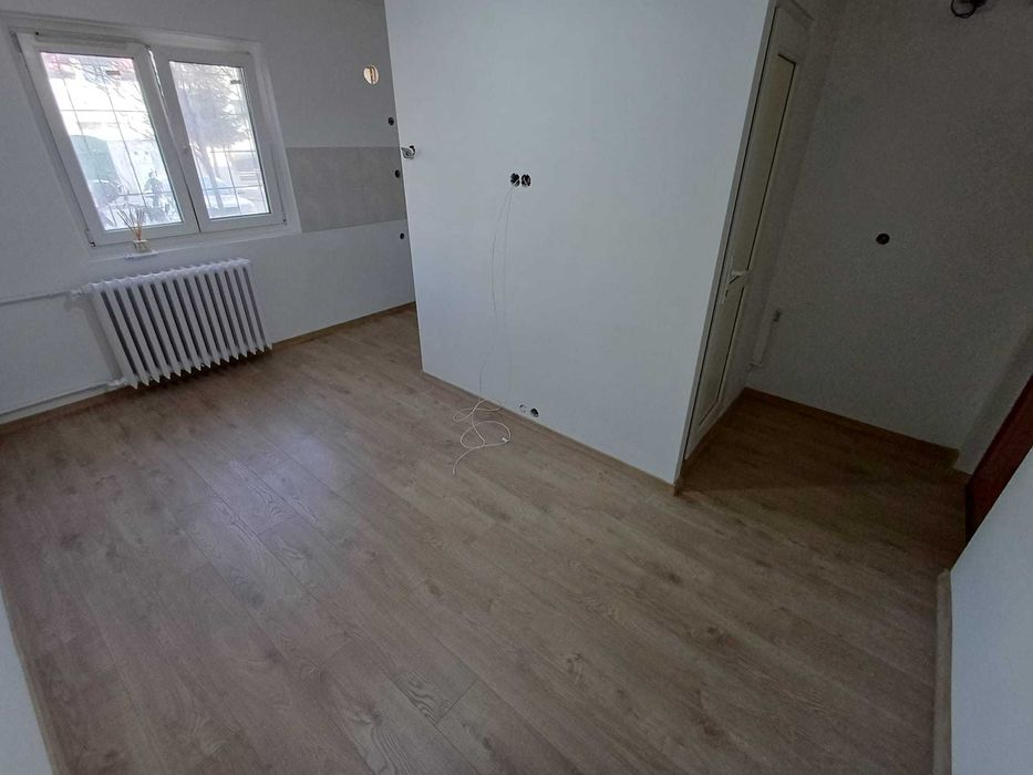 Vanzare garsoniera Brancoveanu, Str. Peroni->10 min. Metrou