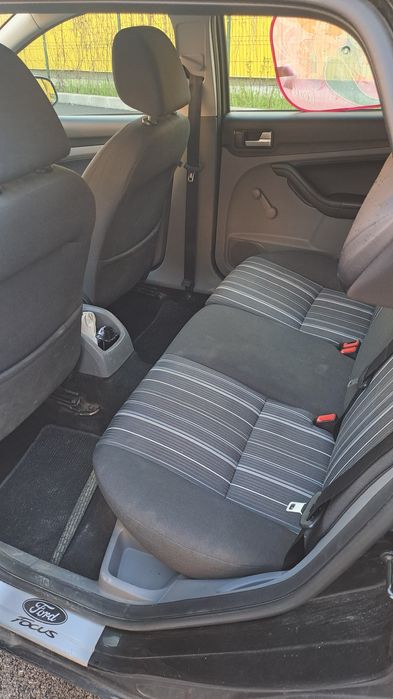 Vand ford focus 2008.   1400€