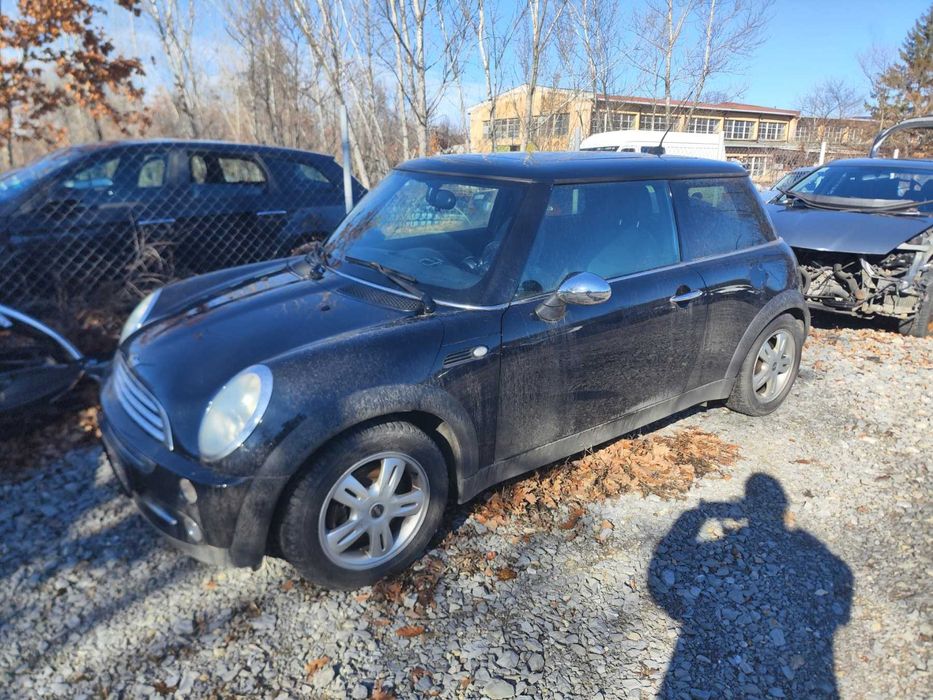 Mini Cooper R50 на части мини купър