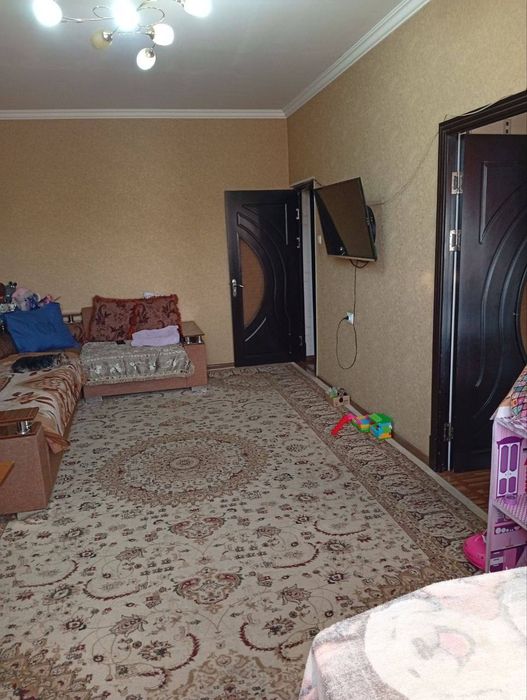 Продаётся 2/4/4 на массиве ТТЗ-1 комнаты раздельные 
Мирзо