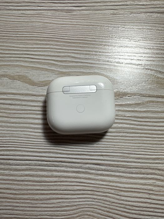Продаю AirPods (3rd generation)
