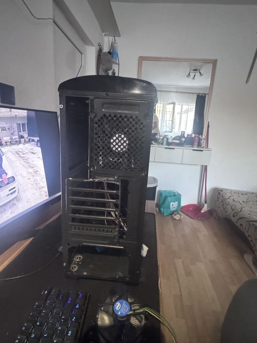 Carcasa de calculator + cooler