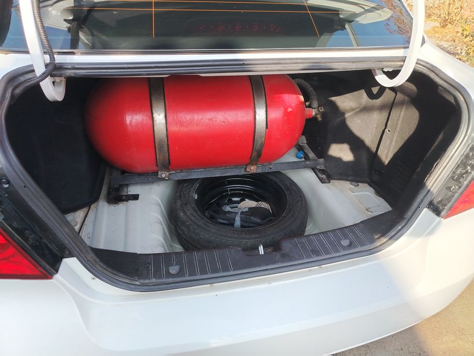 Nexia 3 sastayanasi juda zo'r 120.000ming yurgan