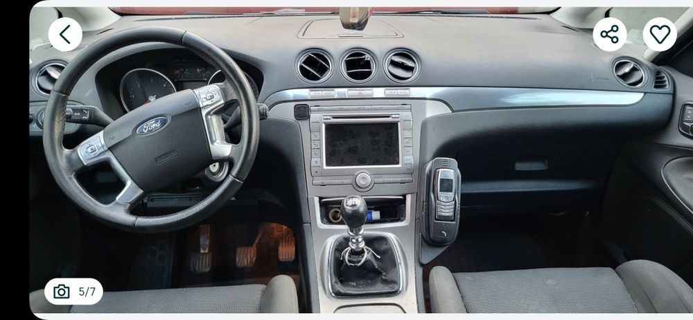 Vând Ford Smax 2000cc