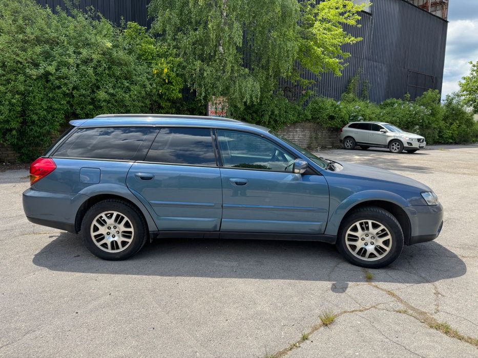 Subaru Outback B13 2.5i 4EAT 2004