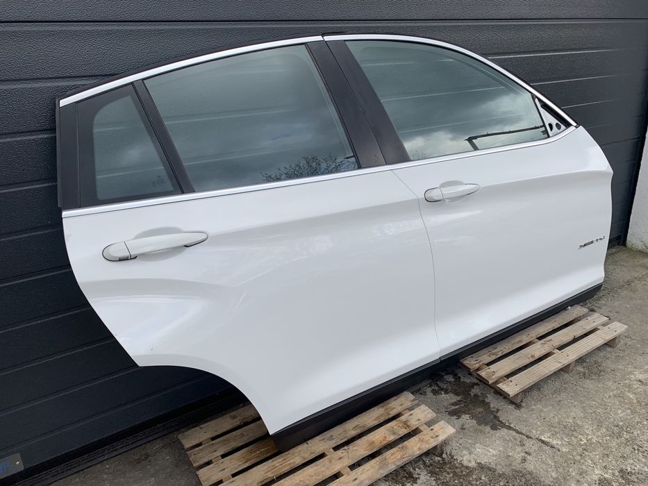 Usi dreapta / Portiere dreapta BMW X4 F26 2014-2018