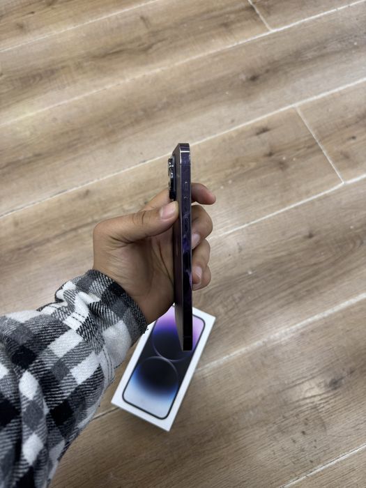 Iphone 14 pro max karobka radnoy srochna sotiladi