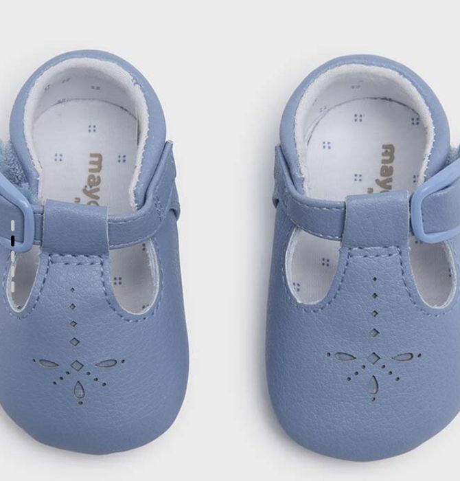 Set sacou, camasa cu papion, pantaloni, sosete si pantofi bebelusi