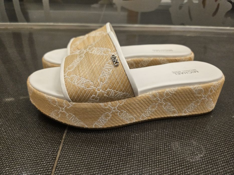 MICHAEL KORS чехли платформа н.38