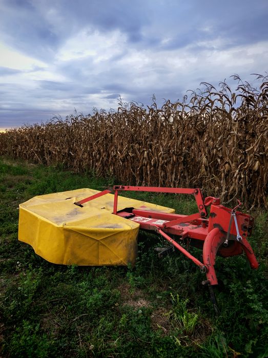 Vand cositoare tractor poloneză 165