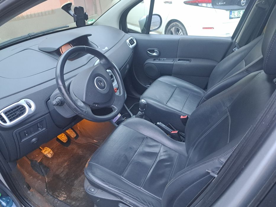 Vand Renault Modus recent adus .