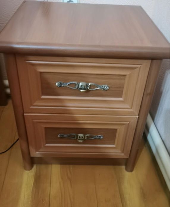 Продается спальный гарнитур