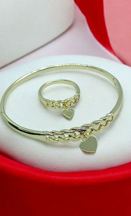 Bijuterii din oțel inoxidabil placat cu aur