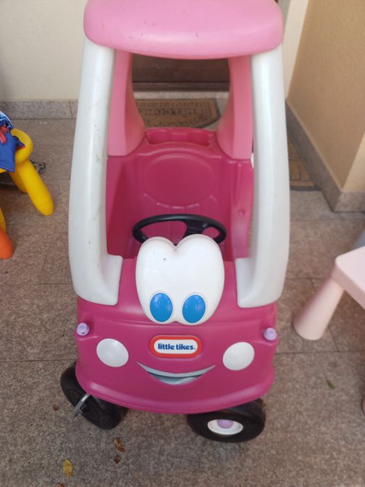 Mașinuță Little tikes