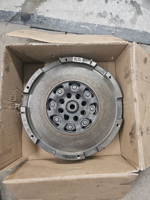 Chit ambreiaj disc,placa,volanta Mercedes Sprinter 906 original