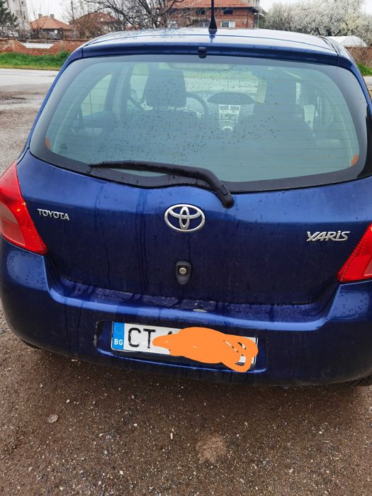 Продавам TOYOTA YARIS 2006 1,4 D4D 90 к.