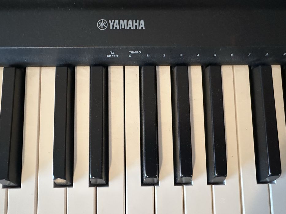 пиано Yamaha електронно дигитално