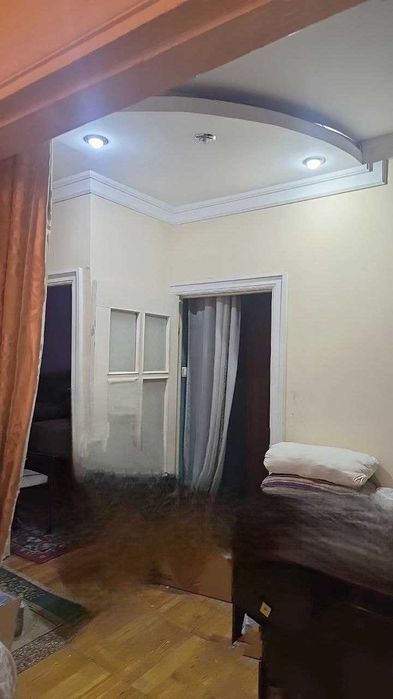 Продам 4х комнатную удвоенный зал массив Кизил Шарк