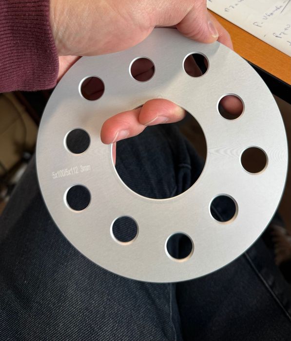 Фланци 5х100/5х112 - 3мм. 57.1мм 4 брVW, Audi, Skoda, Seat