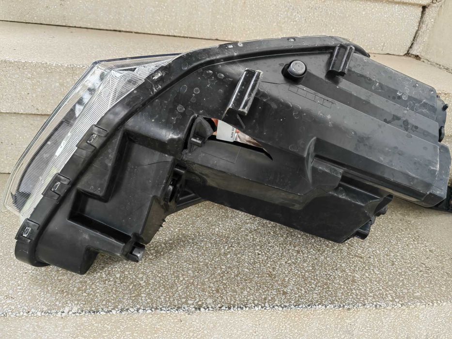 Фар Hyundai i20 2020 ляв/ Фар Хюндай И20 / Фар Hyundai i20 Оригинален