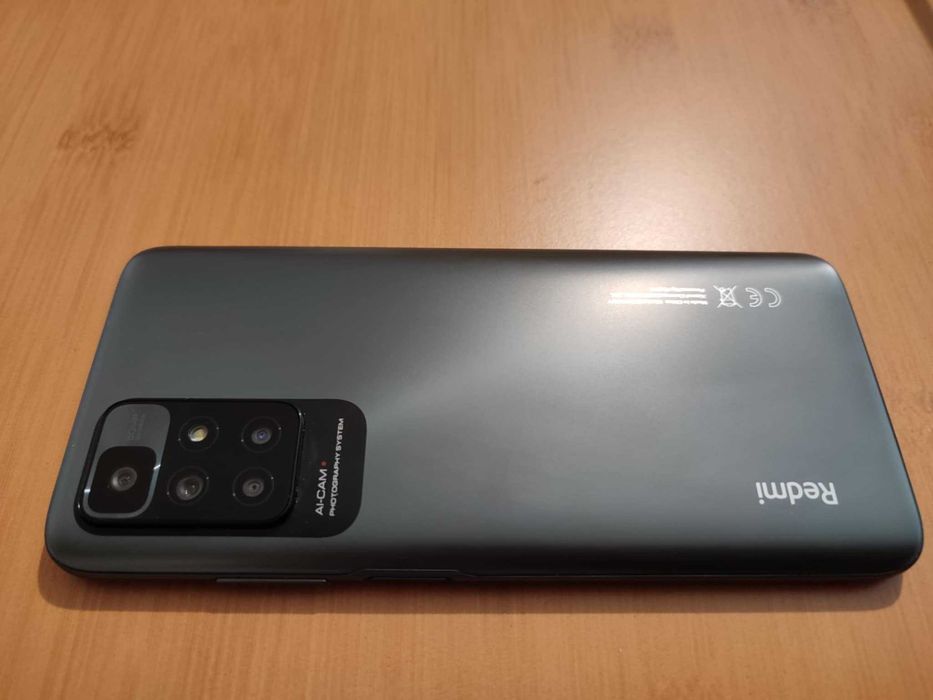 НОВ мобилен телефон Redmi 10 128 GB 6GB цвят графит